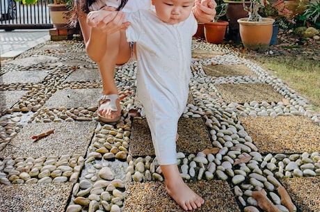 小蝌蚪找妈妈图片(萌娃找妈妈！小蝌蚪的踪迹究竟去了哪里？)